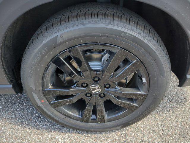 Photo of 2026 Platinum White Honda HR-V