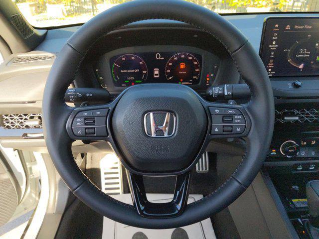 Photo of 2025 Platinum White Honda Accord Hybrid