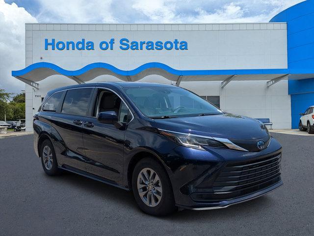 2023 Toyota Sienna