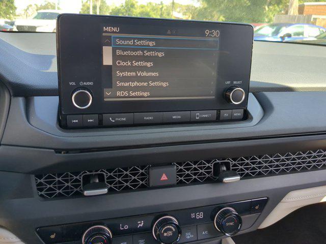 Photo of 2025 Platinum White Pearl Honda Accord