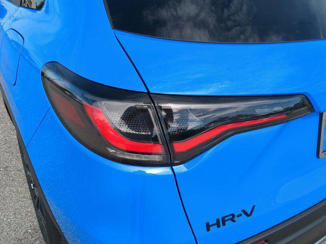 Photo of 2026 Obsidian Blue Pearl Honda HR-V