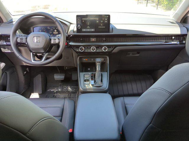 Photo of 2026 Urban Gray Pearl Honda CR-V
