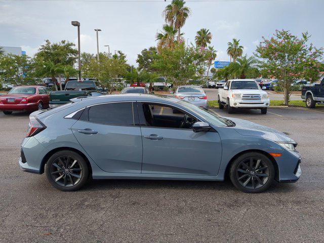 Photo of 2020 Sonic Gray Pearl Honda Civic