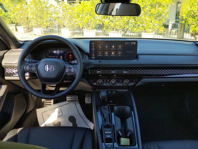 Photo of 2025 Platinum White Honda Accord Hybrid