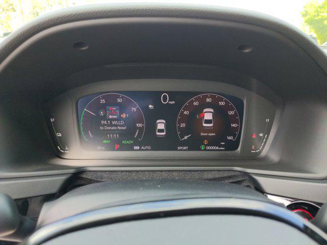 Photo of 2025 Platinum White Honda Accord Hybrid