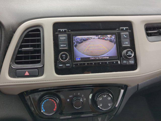 Photo of 2021 Platinum White Pearl Honda HR-V
