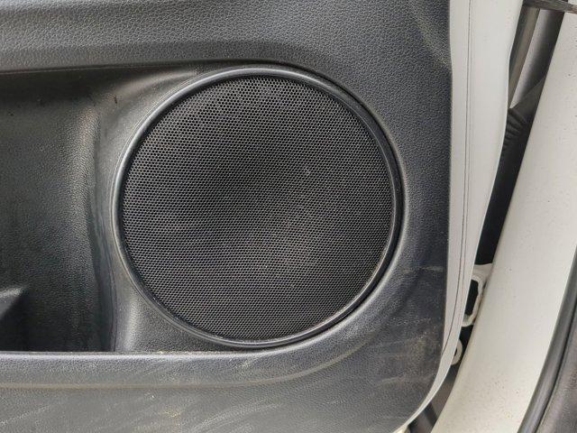 Photo of 2021 Platinum White Pearl Honda HR-V