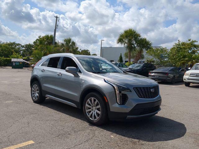 Photo of 2023 Argent Silver Metallic Cadillac XT4