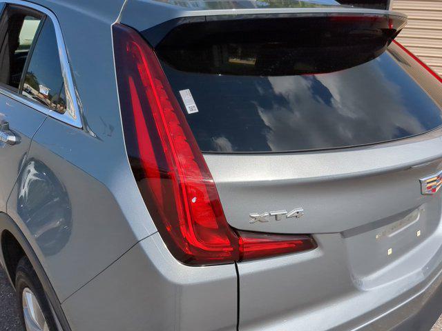 Photo of 2023 Argent Silver Metallic Cadillac XT4