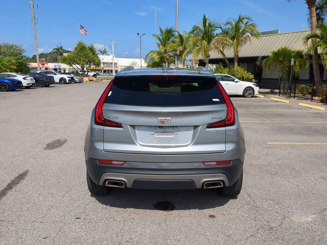Photo of 2023 Argent Silver Metallic Cadillac XT4