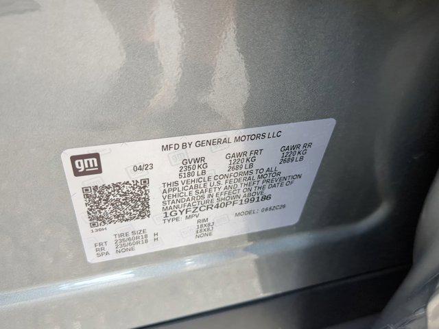 Photo of 2023 Argent Silver Metallic Cadillac XT4
