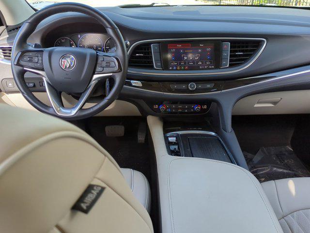 Photo of 2024 White Frost Tricoat Buick Enclave