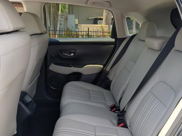 Photo of 2026 Platinum White Pearl Honda HR-V