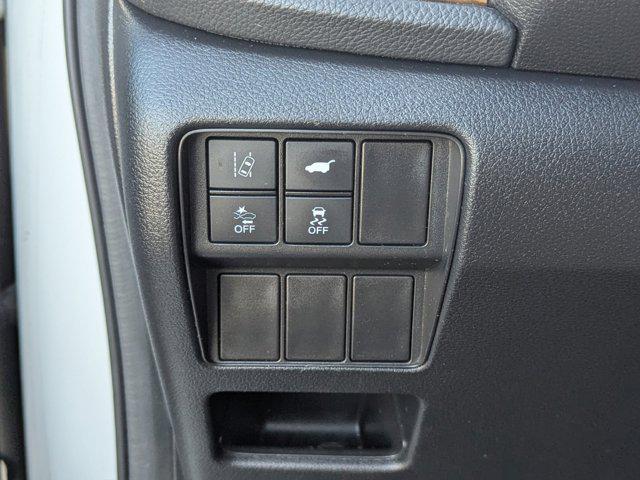 Photo of 2022 Platinum White Pearl Honda CR-V
