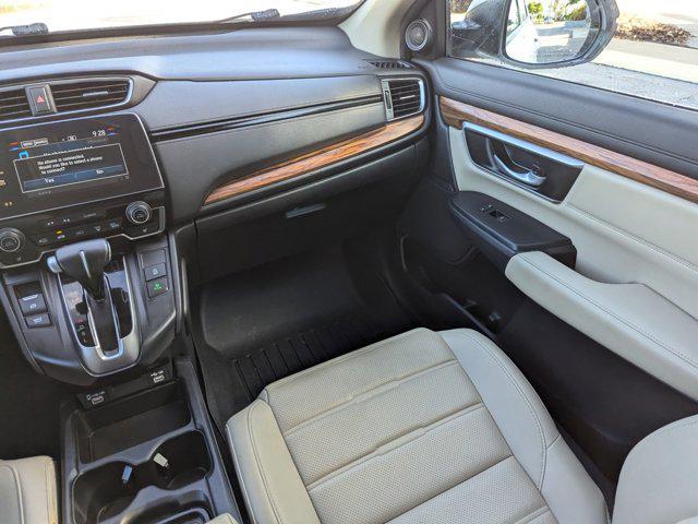 Photo of 2022 Platinum White Pearl Honda CR-V