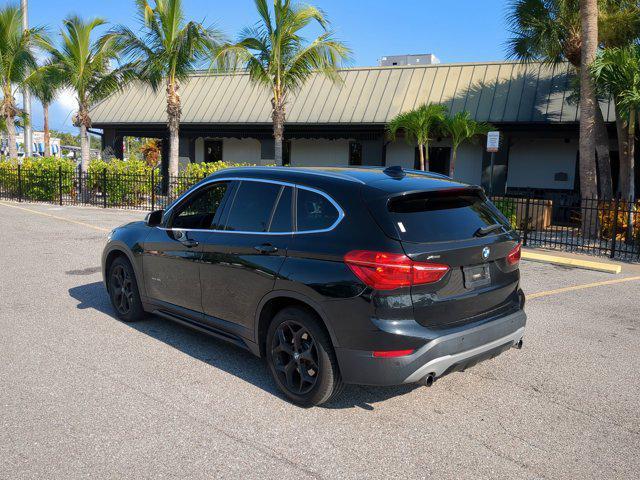 Photo of 2016 Black Sapphire Metallic BMW X1