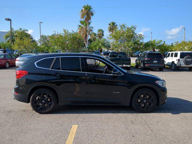 Photo of 2016 Black Sapphire Metallic BMW X1