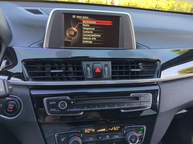 Photo of 2016 Black Sapphire Metallic BMW X1