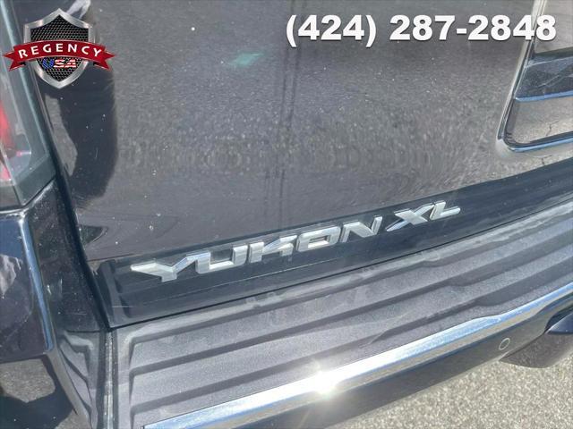 Photo of 2017 Onyx Black GMC Yukon XL