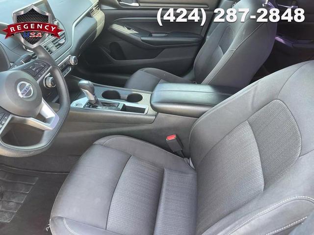 Photo of 2020 Gun Metallic Nissan Altima