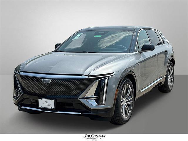 Photo of 2025 Silver Metallic Cadillac LYRIQ