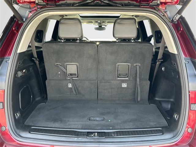 Photo of 2022 Velvet Red Pearlcoat Jeep Grand Cherokee L