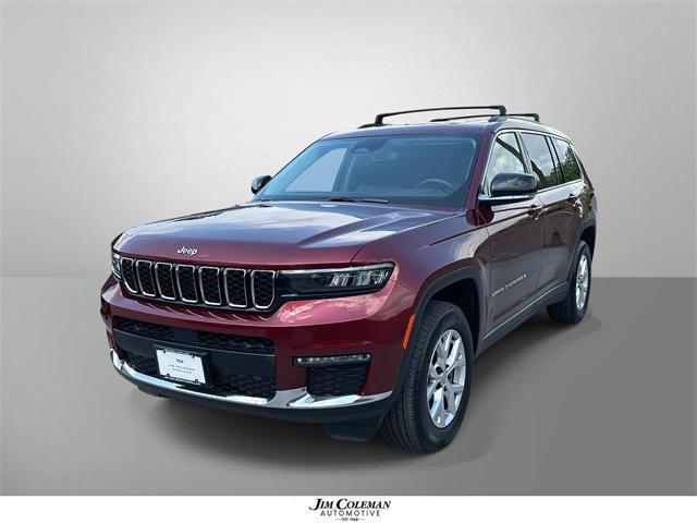 Photo of 2022 Velvet Red Pearlcoat Jeep Grand Cherokee L