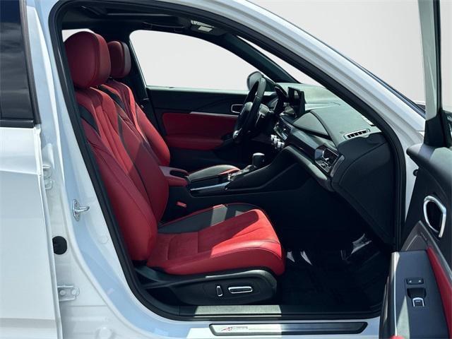 Photo of 2023 Platinum White Acura Integra