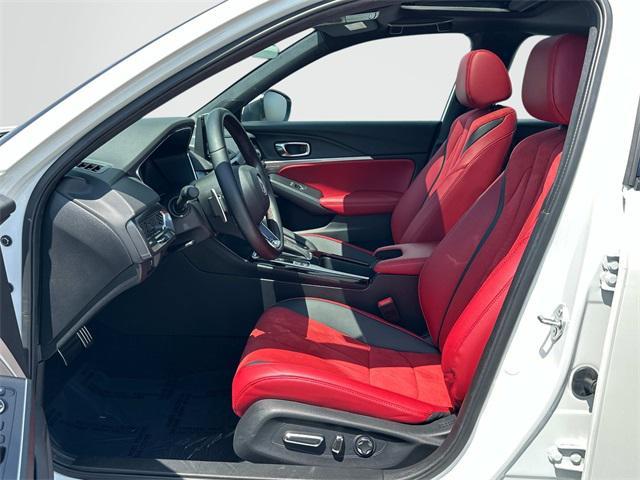 Photo of 2023 Platinum White Acura Integra