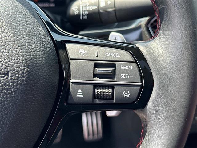 Photo of 2023 Platinum White Acura Integra