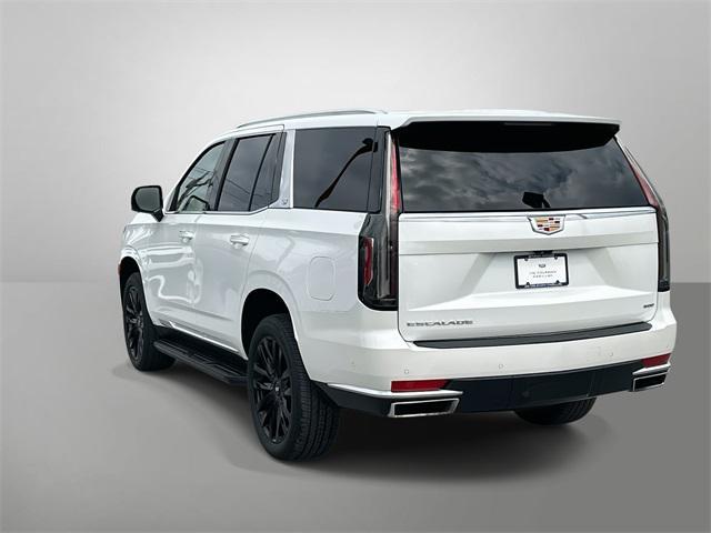 Photo of 2024 Crystal White Tricoat Cadillac Escalade