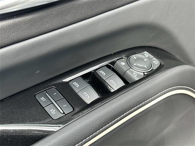 Photo of 2024 Crystal White Tricoat Cadillac Escalade