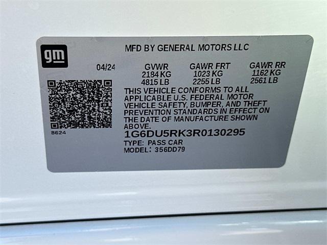 Photo of 2024 Summit White Cadillac CT5