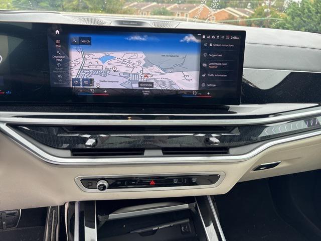 Photo of 2023 White Metallic BMW X7