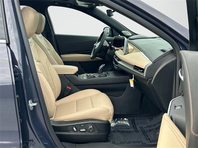 Photo of 2025 Midnight Sky Metallic Cadillac XT4