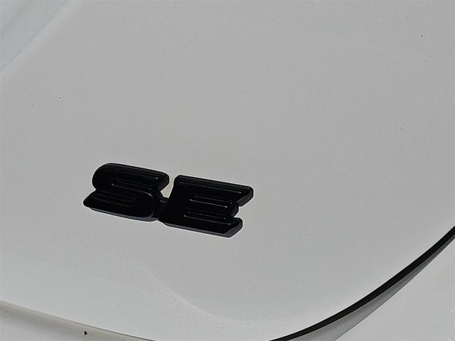 Photo of 2024 White Toyota Camry