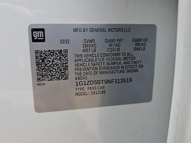 Photo of 2022 Summit White Chevrolet Malibu