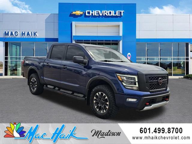 2022 Nissan Titan