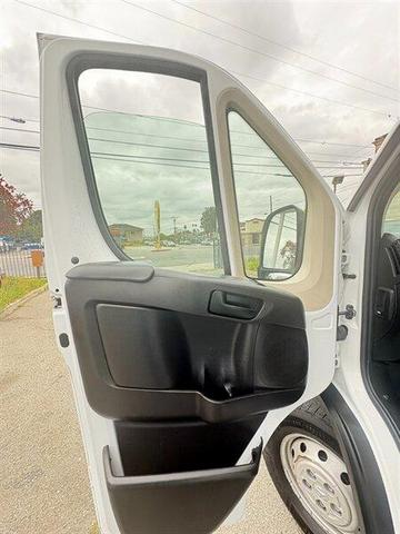 Photo of 2020 Bright White Clearcoat RAM ProMaster 2500