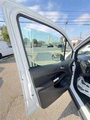 Photo of 2018 Frozen White Ford Transit Connect