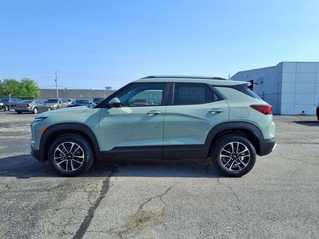 Photo of 2026 Green Chevrolet Trailblazer