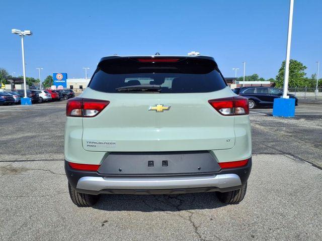 Photo of 2026 Green Chevrolet Trailblazer