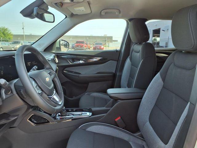Photo of 2026 Green Chevrolet Trailblazer