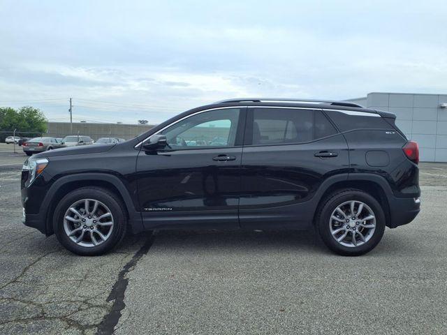 Photo of 2023 Ebony Twilight Metallic GMC Terrain