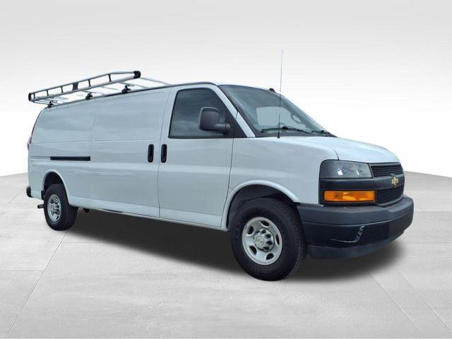2023 Chevrolet Express 2500