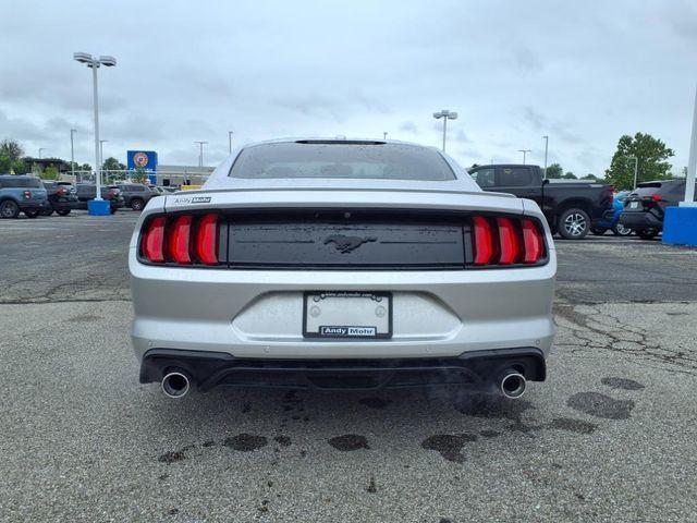 Photo of 2018 Ingot Silver Ford Mustang