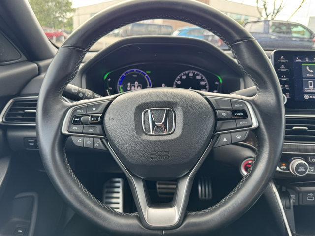 Photo of 2022 White Honda Accord Hybrid