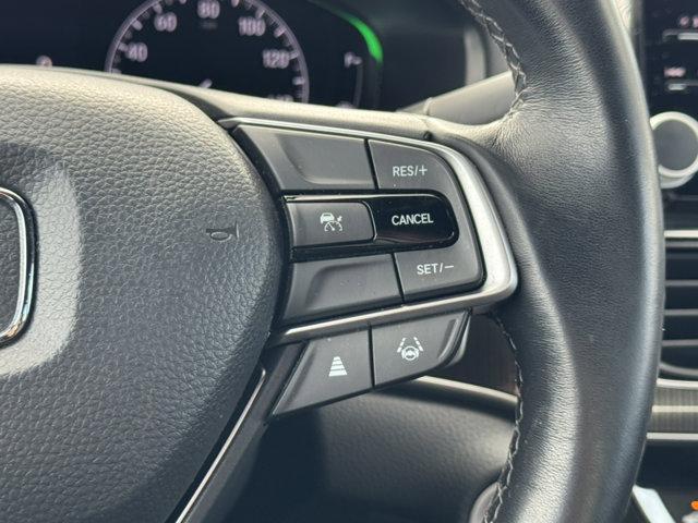 Photo of 2022 White Honda Accord Hybrid