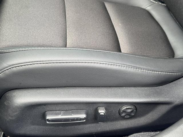 Photo of 2022 White Honda Accord Hybrid