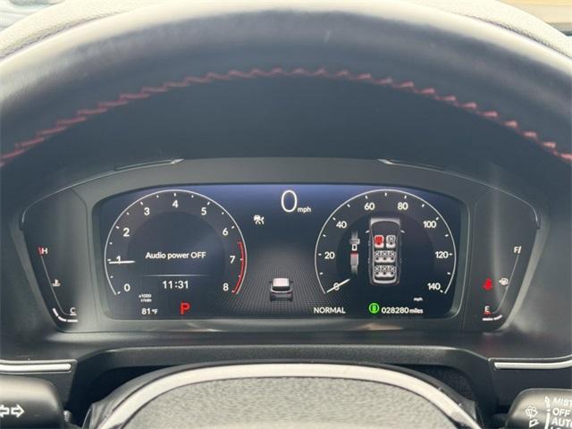 Photo of 2025 Crystal Black Pearl Honda Pilot